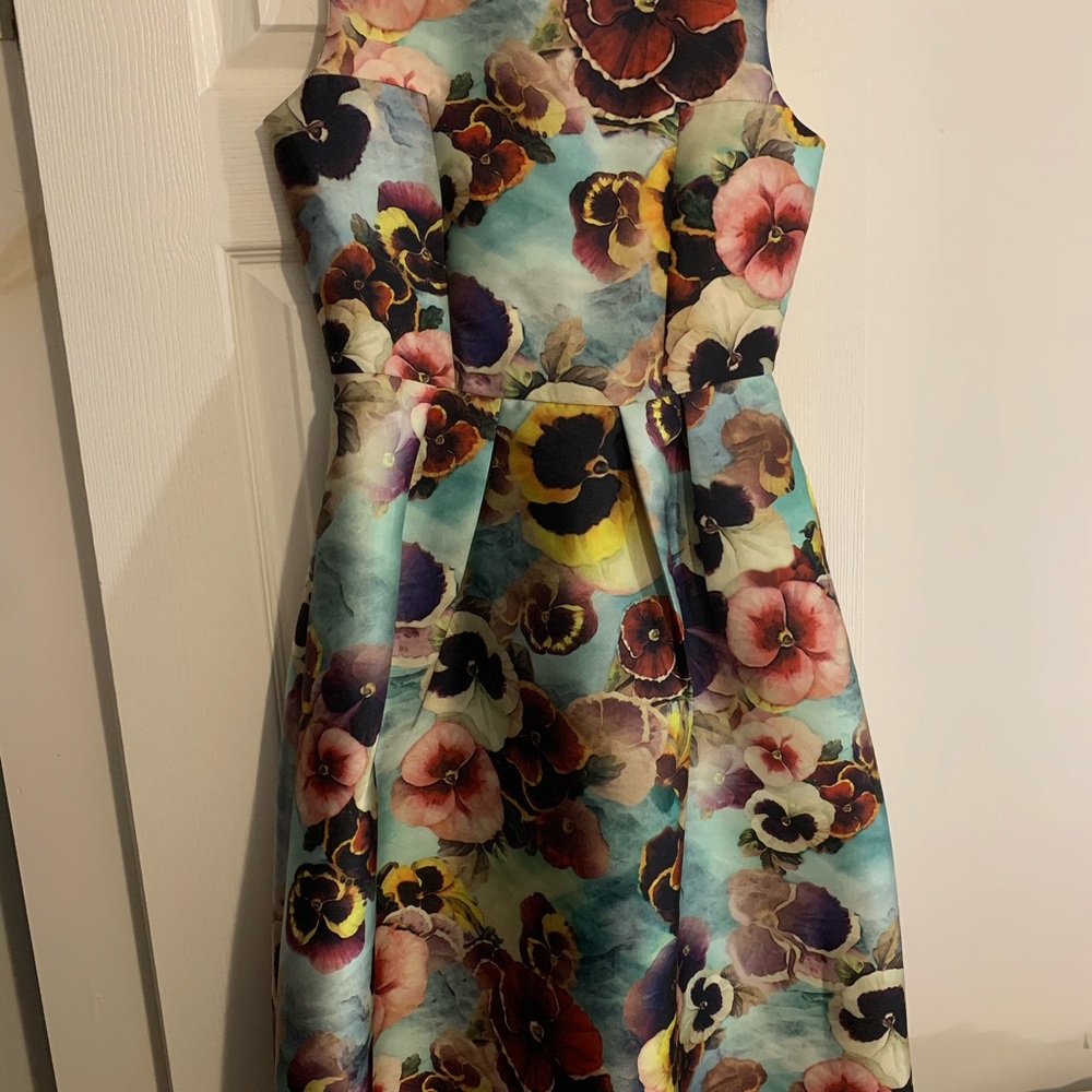 Beautiful dress size small